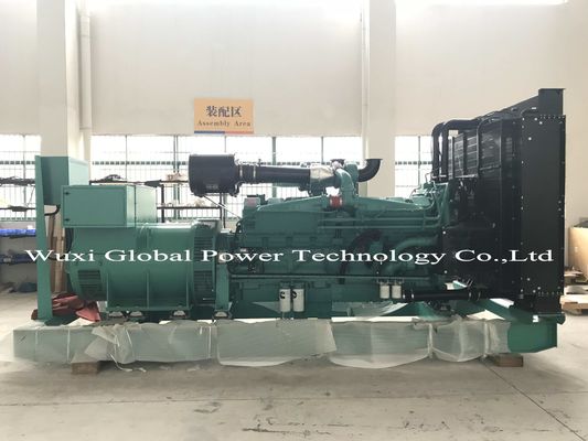 China Cummins-Dieselgeneratoren des Zylinder-400KW 6 mit Stamford-Selbstaufregendem Generator fournisseur